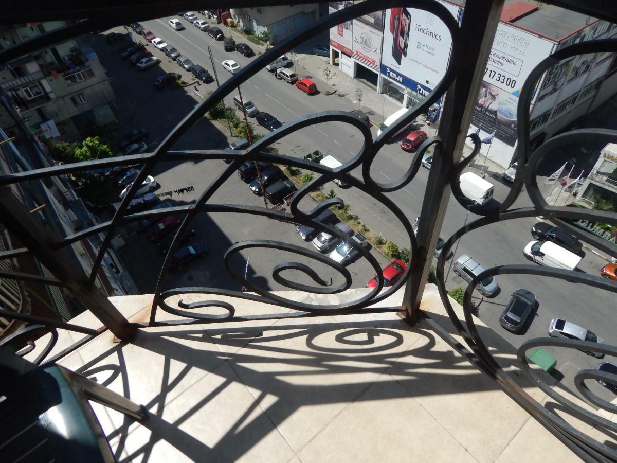 Apartment First Line From Sea Batumi Exterior foto