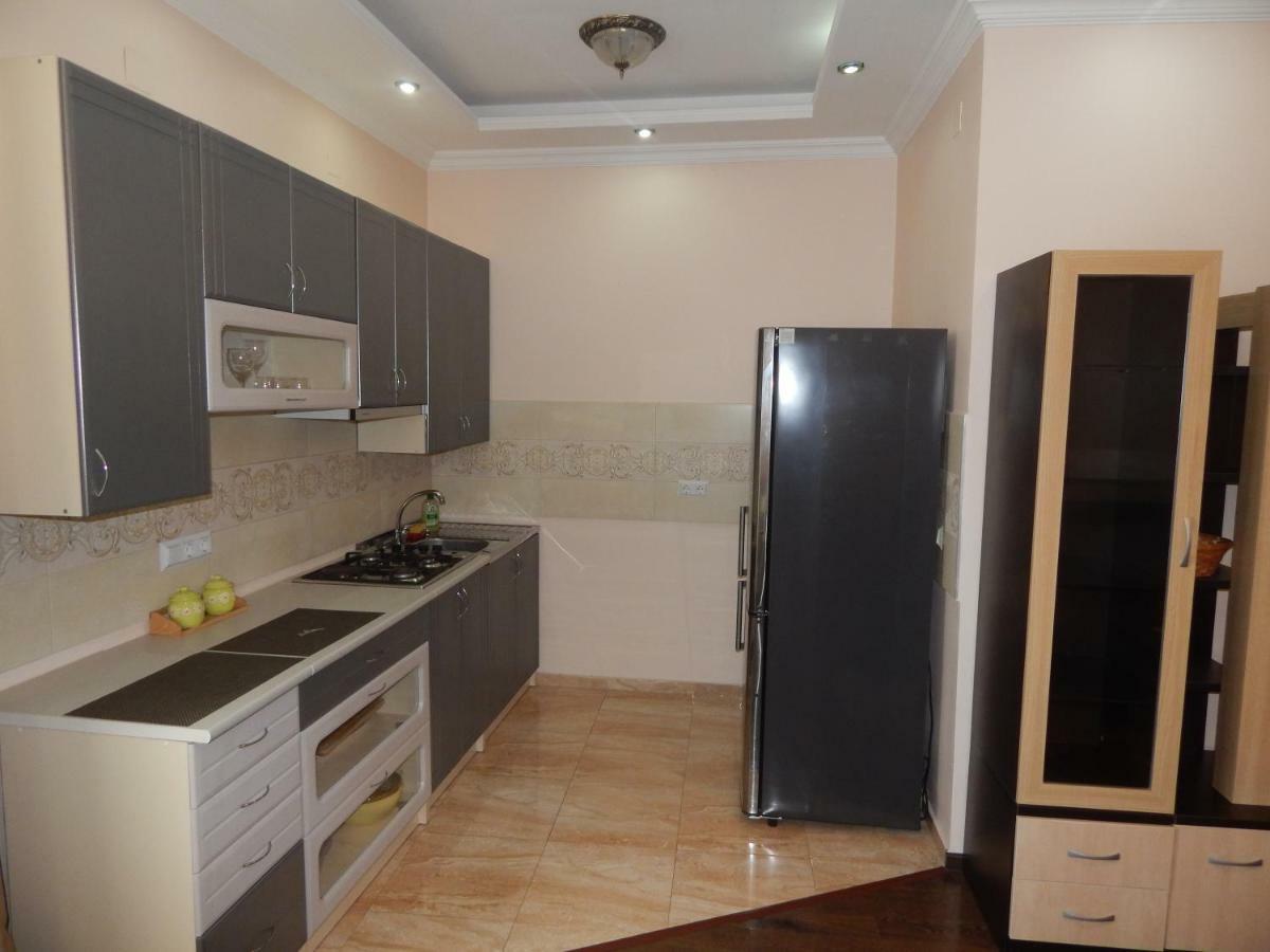 Apartment First Line From Sea Batumi Exterior foto